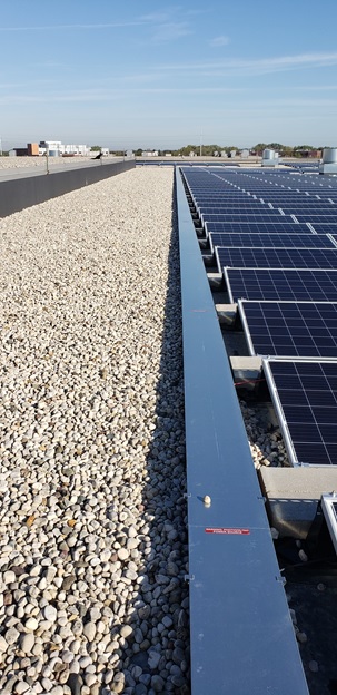 Milwaukee solar roof installation specialists